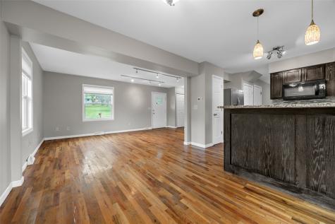 1339 E Bloomington Street Iowa City IA 52245