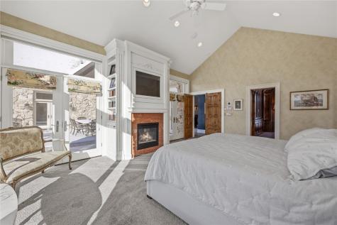 2618 Diamondwood Drive SE Cedar Rapids IA 52403