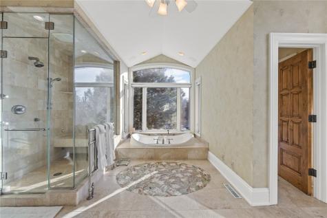 2618 Diamondwood Drive SE Cedar Rapids IA 52403