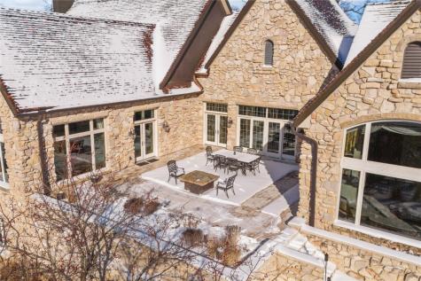 2618 Diamondwood Drive SE Cedar Rapids IA 52403
