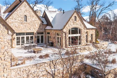 2618 Diamondwood Drive SE Cedar Rapids IA 52403