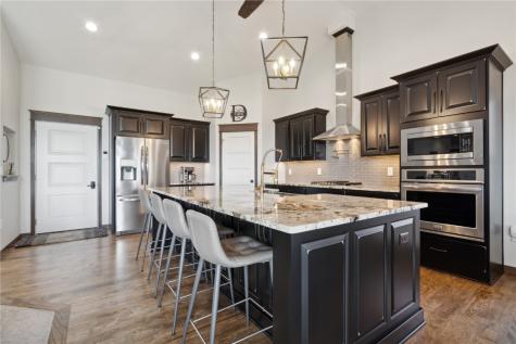 115 Deborah Anne Lane Ely IA 52227