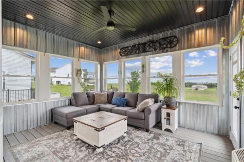 115 Deborah Anne Lane Ely IA 52227