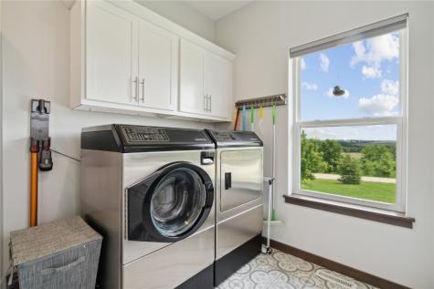 115 Deborah Anne Lane Ely IA 52227