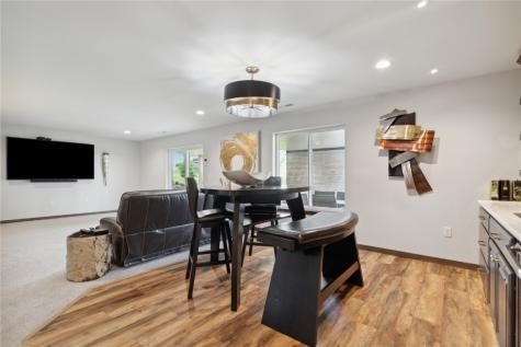 115 Deborah Anne Lane Ely IA 52227