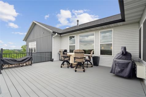 115 Deborah Anne Lane Ely IA 52227
