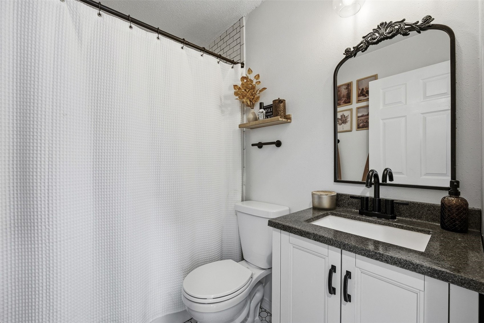 374 Hampden Drive NE Cedar Rapids IA 52402