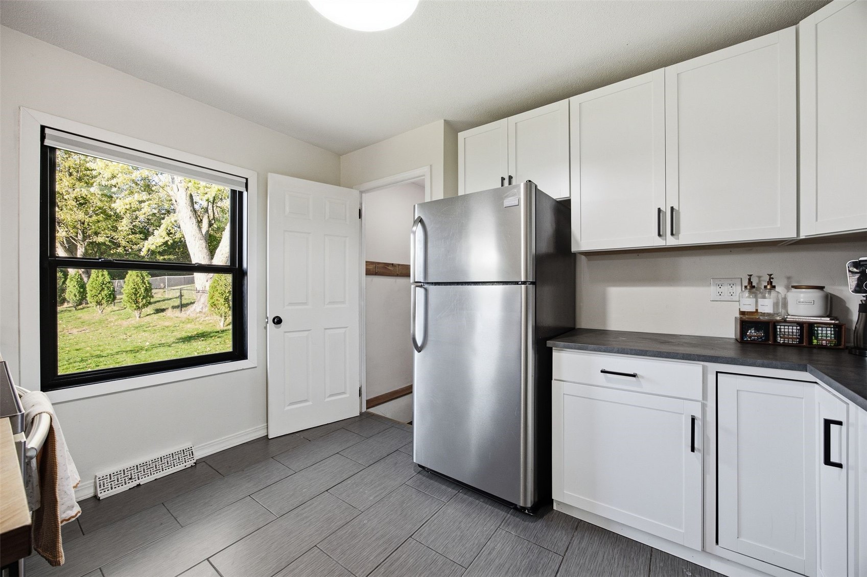 374 Hampden Drive NE Cedar Rapids IA 52402