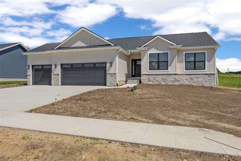 7515 Country Ridge Drive NW Cedar Rapids IA 52405