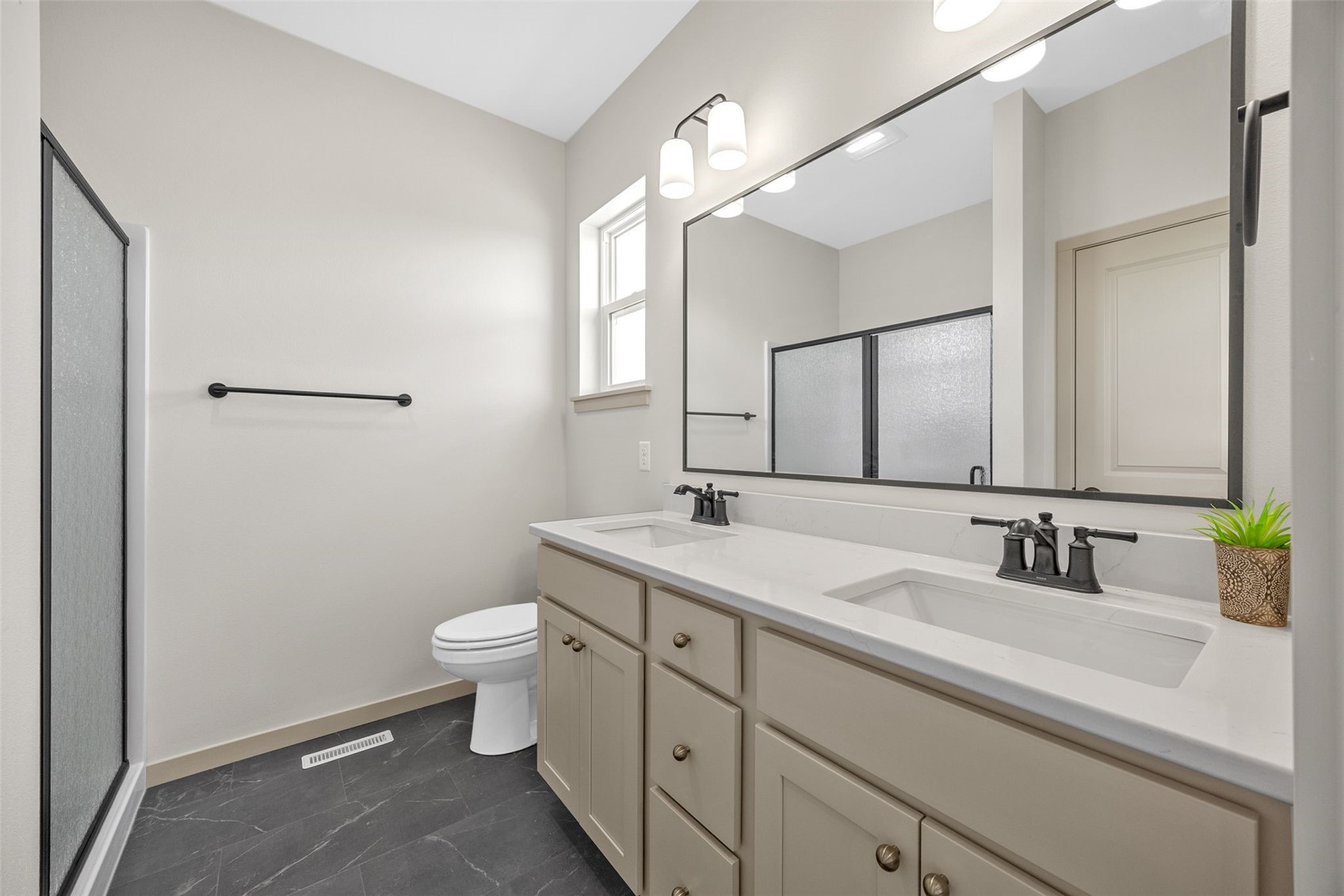 7515 Country Ridge Drive NW Cedar Rapids IA 52405