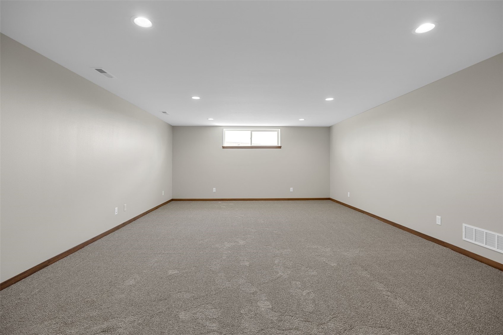7515 Country Ridge Drive NW Cedar Rapids IA 52405