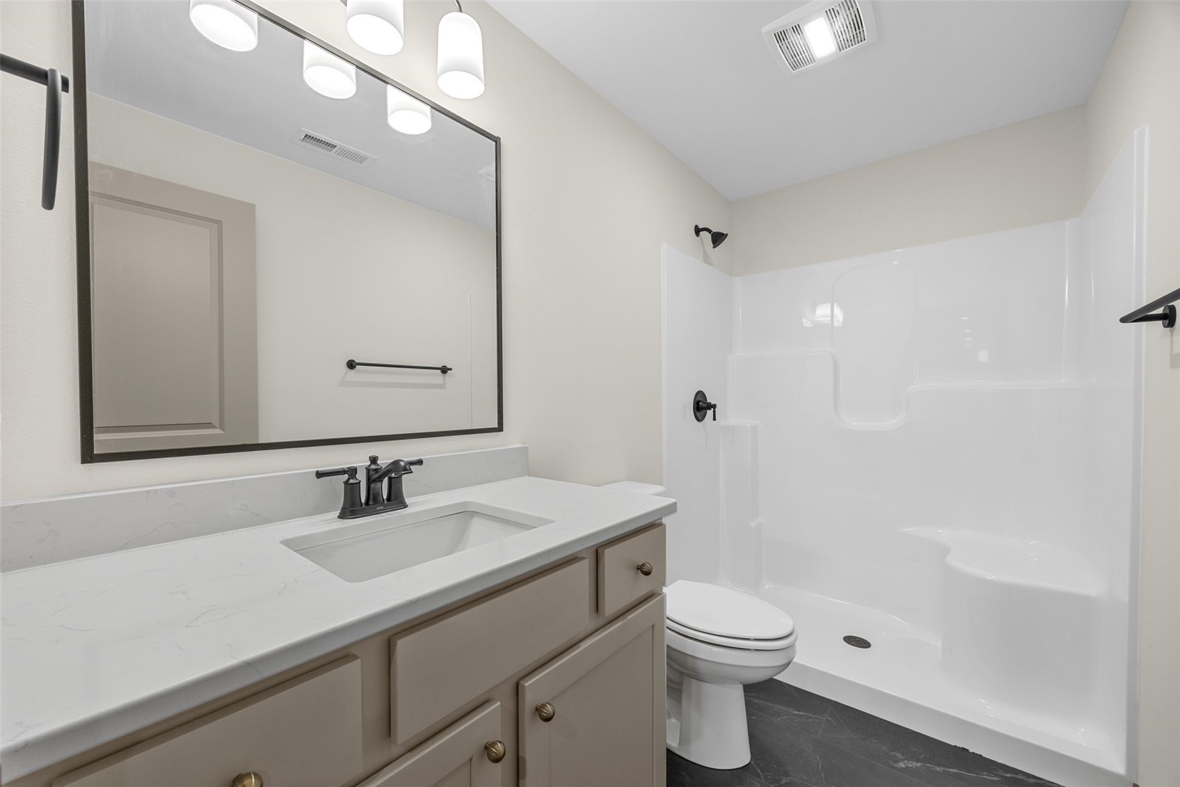 7515 Country Ridge Drive NW Cedar Rapids IA 52405