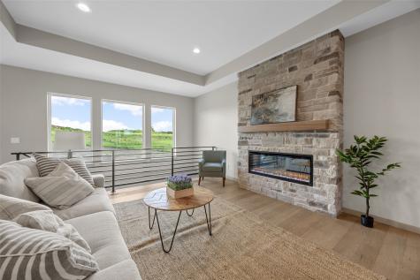 7515 Country Ridge Drive NW Cedar Rapids IA 52405