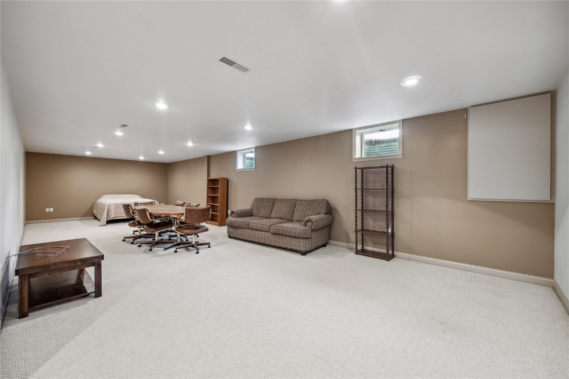 104 Country View Mechanicsville IA 52306