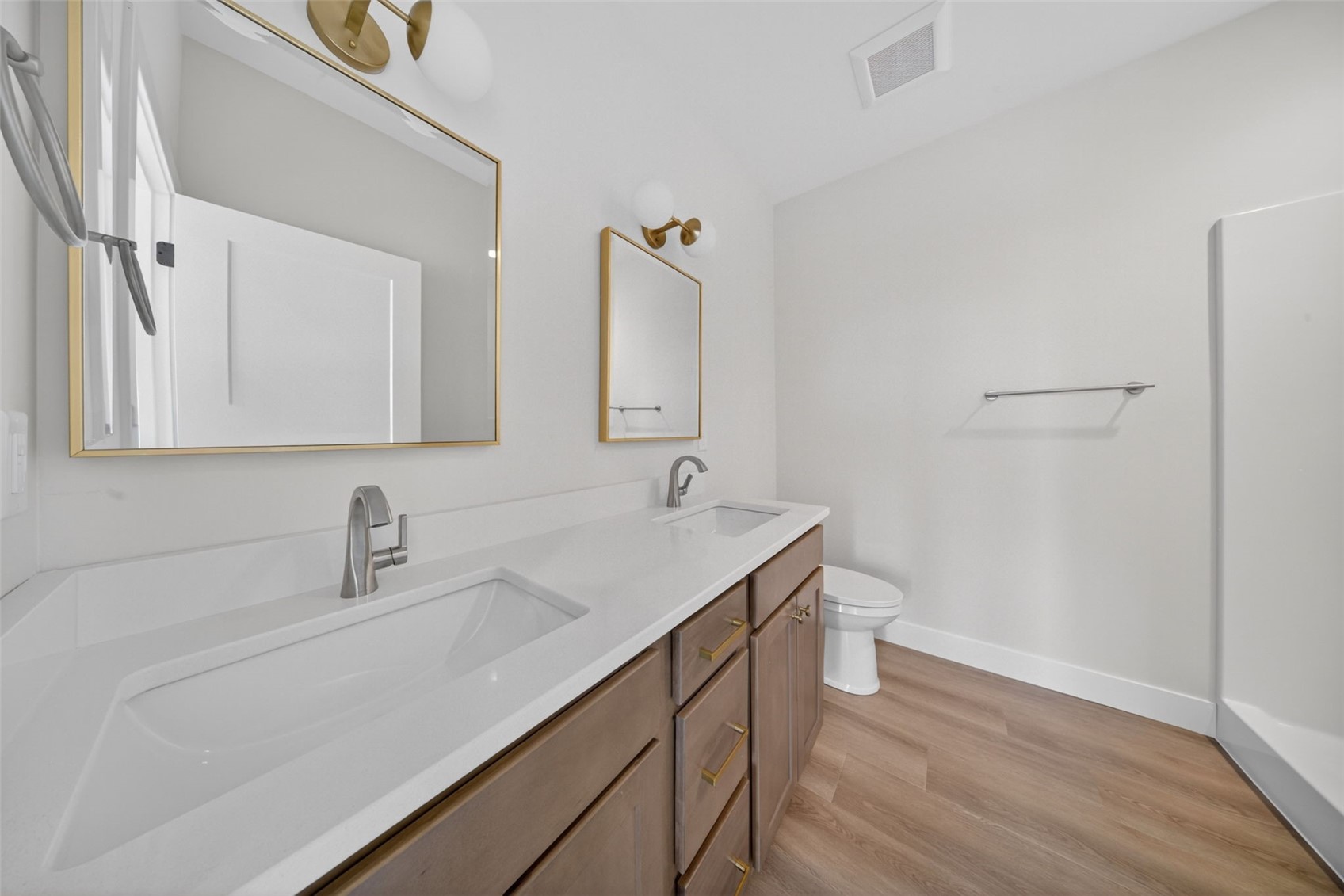 1275 Eisenhower Boulevard North Liberty IA 52317