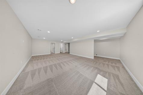 1275 Eisenhower Boulevard North Liberty IA 52317
