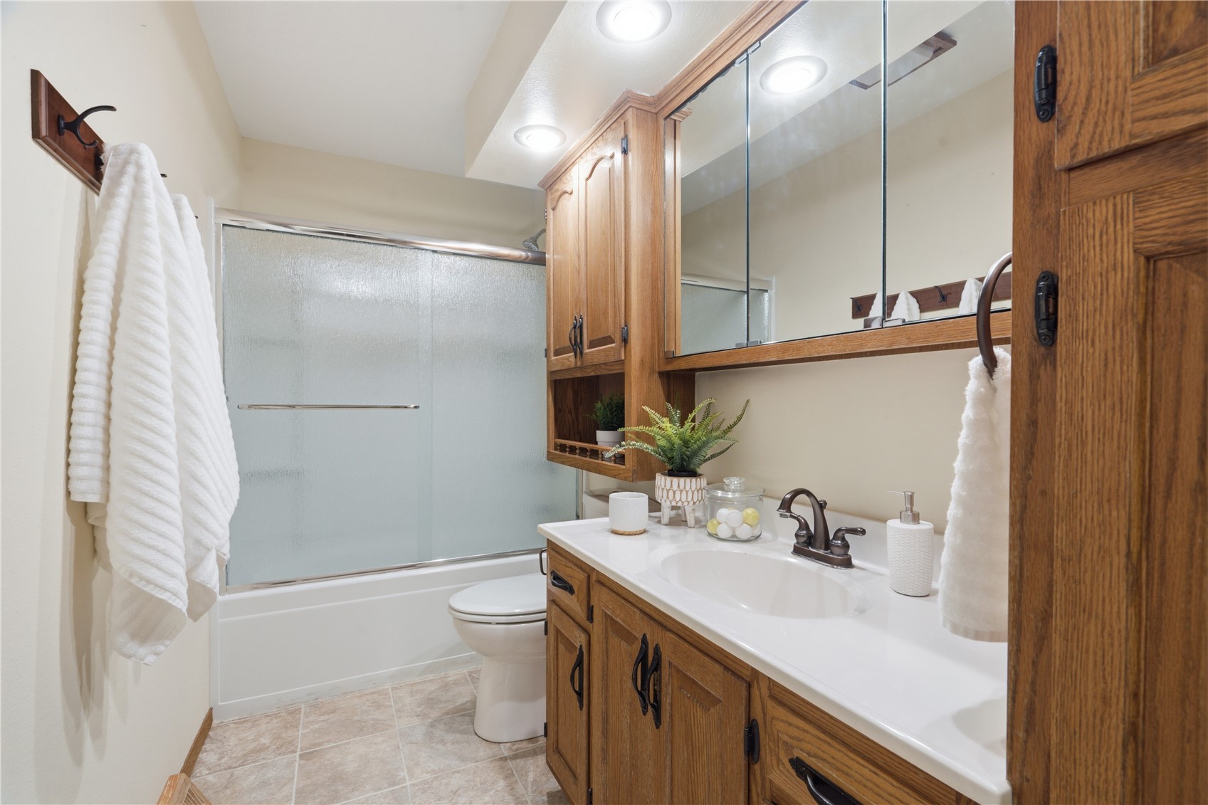 441 Day Street NW Cedar Rapids IA 52405