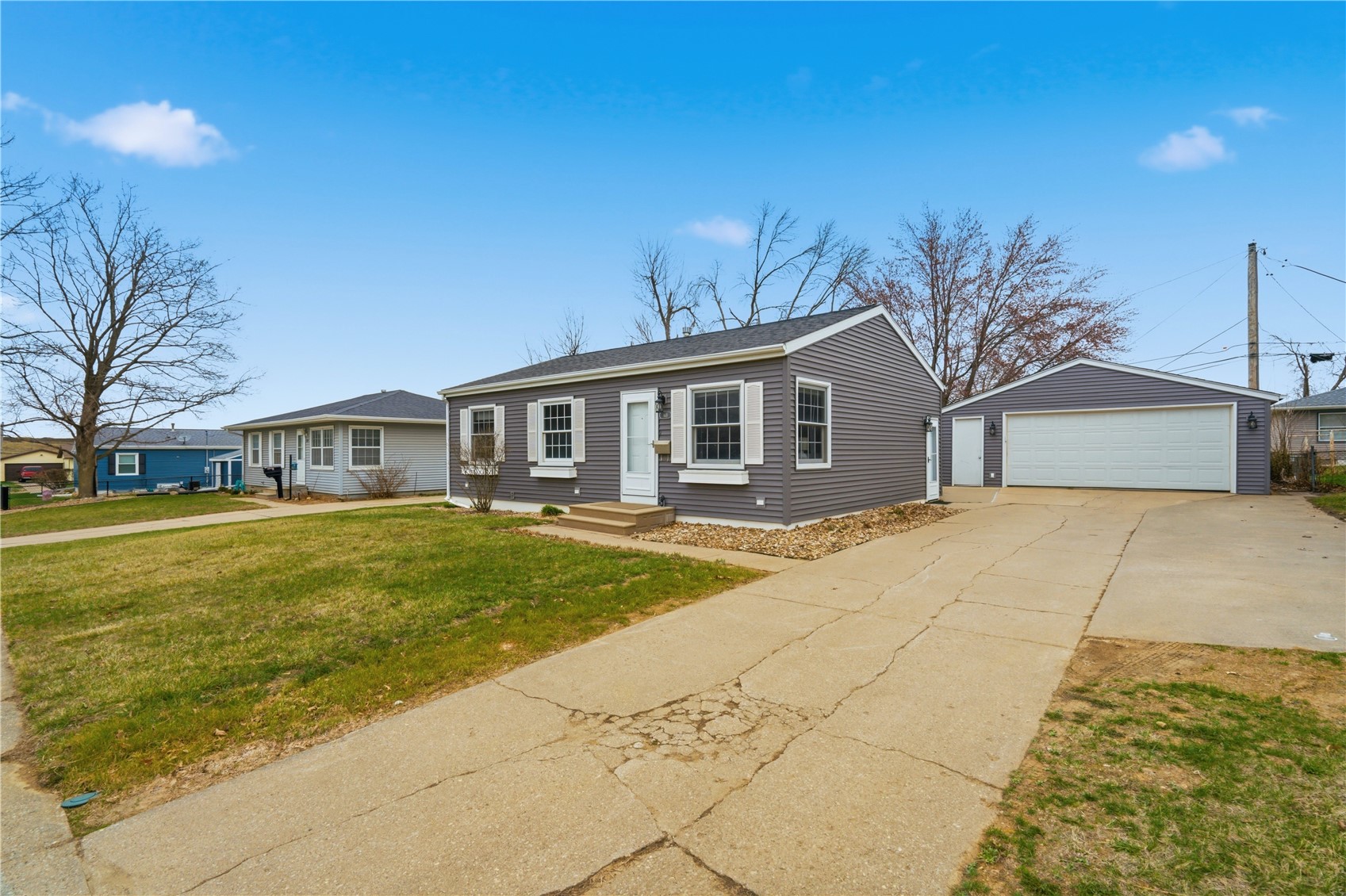 441 Day Street NW Cedar Rapids IA 52405