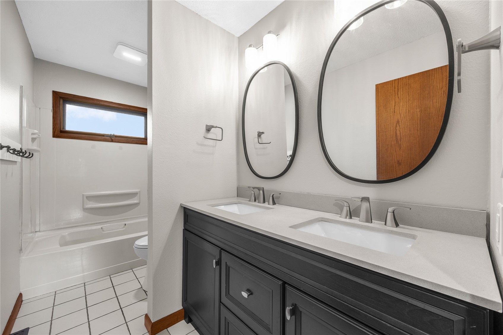 4390 Ridge Road Cedar Rapids IA 52411