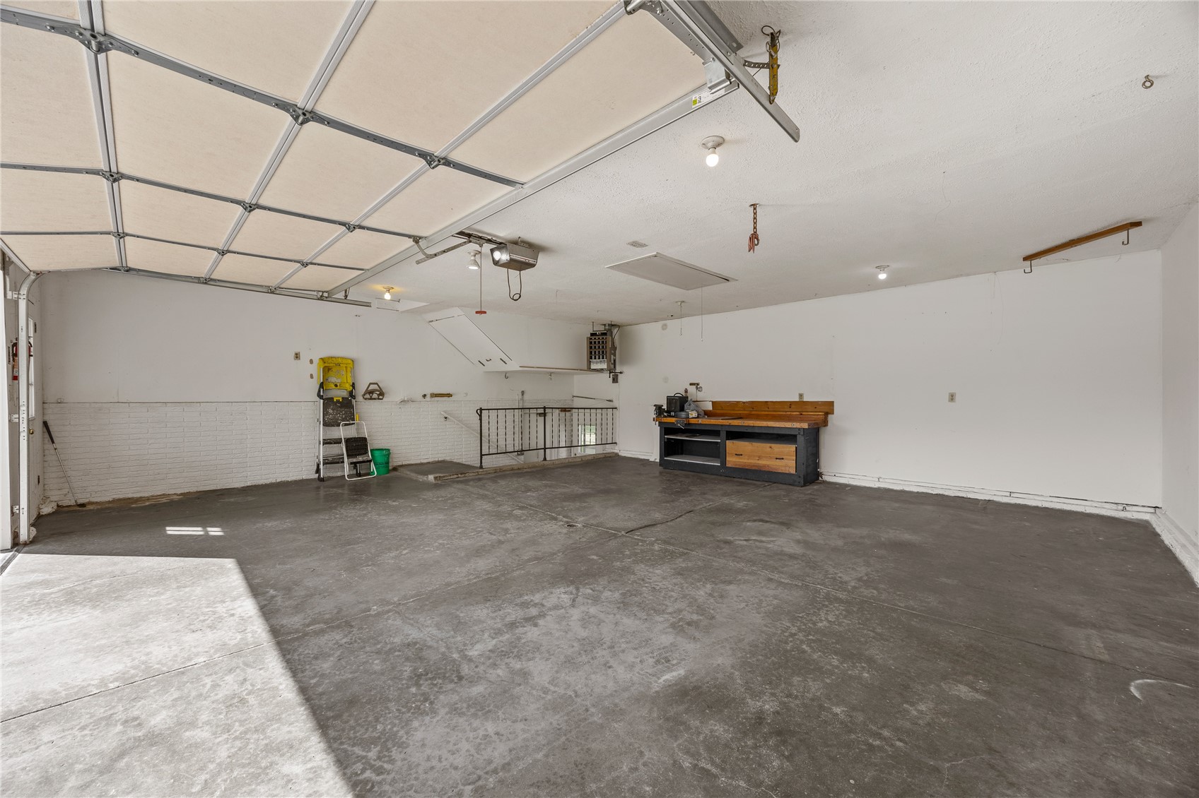 4390 Ridge Road Cedar Rapids IA 52411