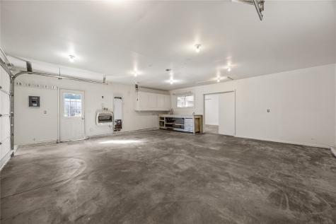 4390 Ridge Road Cedar Rapids IA 52411