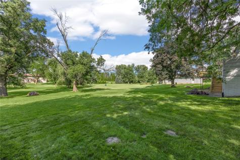 4390 Ridge Road Cedar Rapids IA 52411