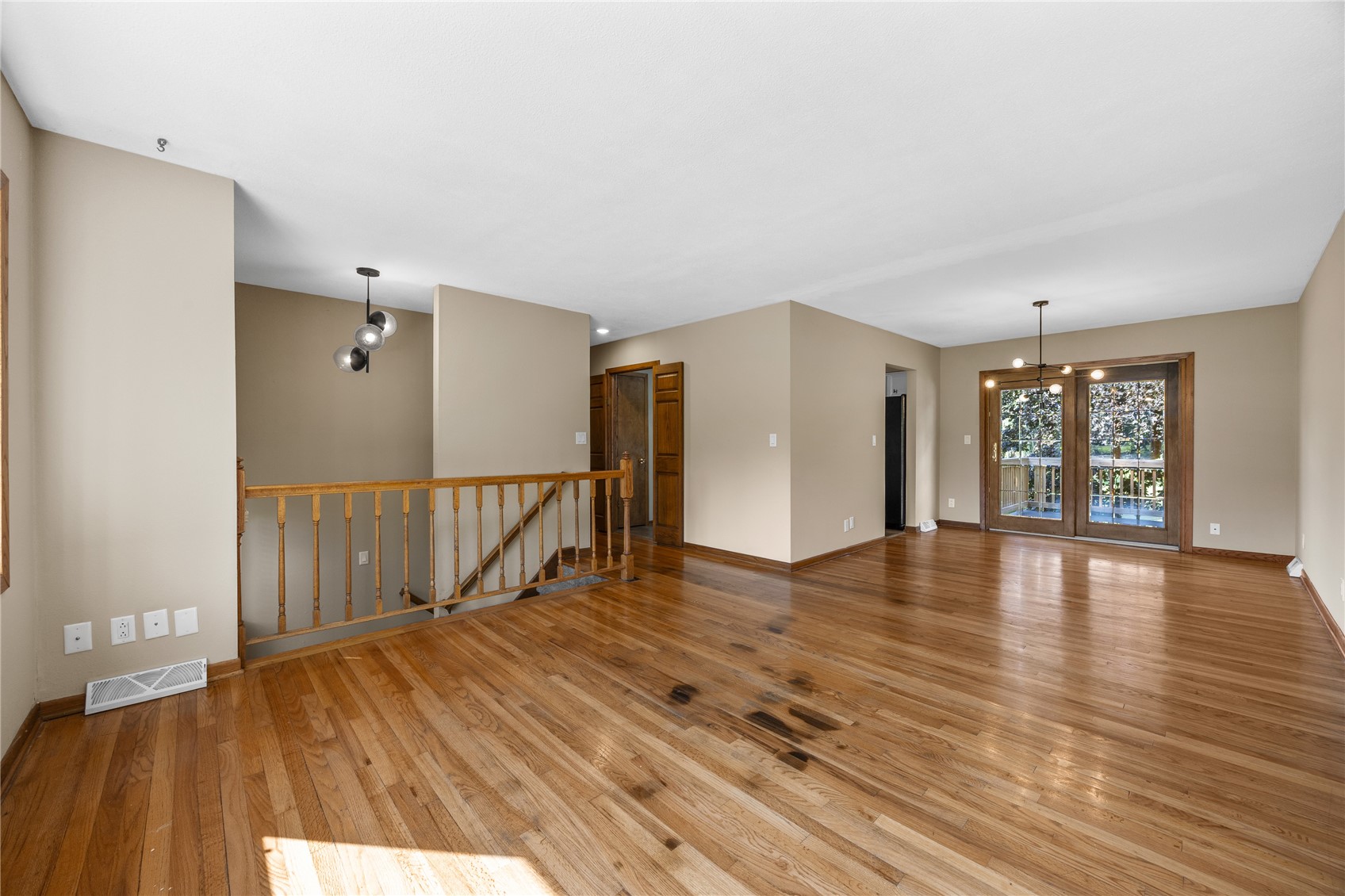4390 Ridge Road Cedar Rapids IA 52411