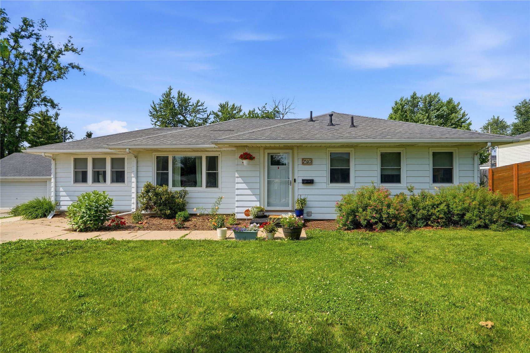 2510 12th Avenue Marion IA 52302