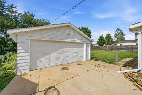 2510 12th Avenue Marion IA 52302