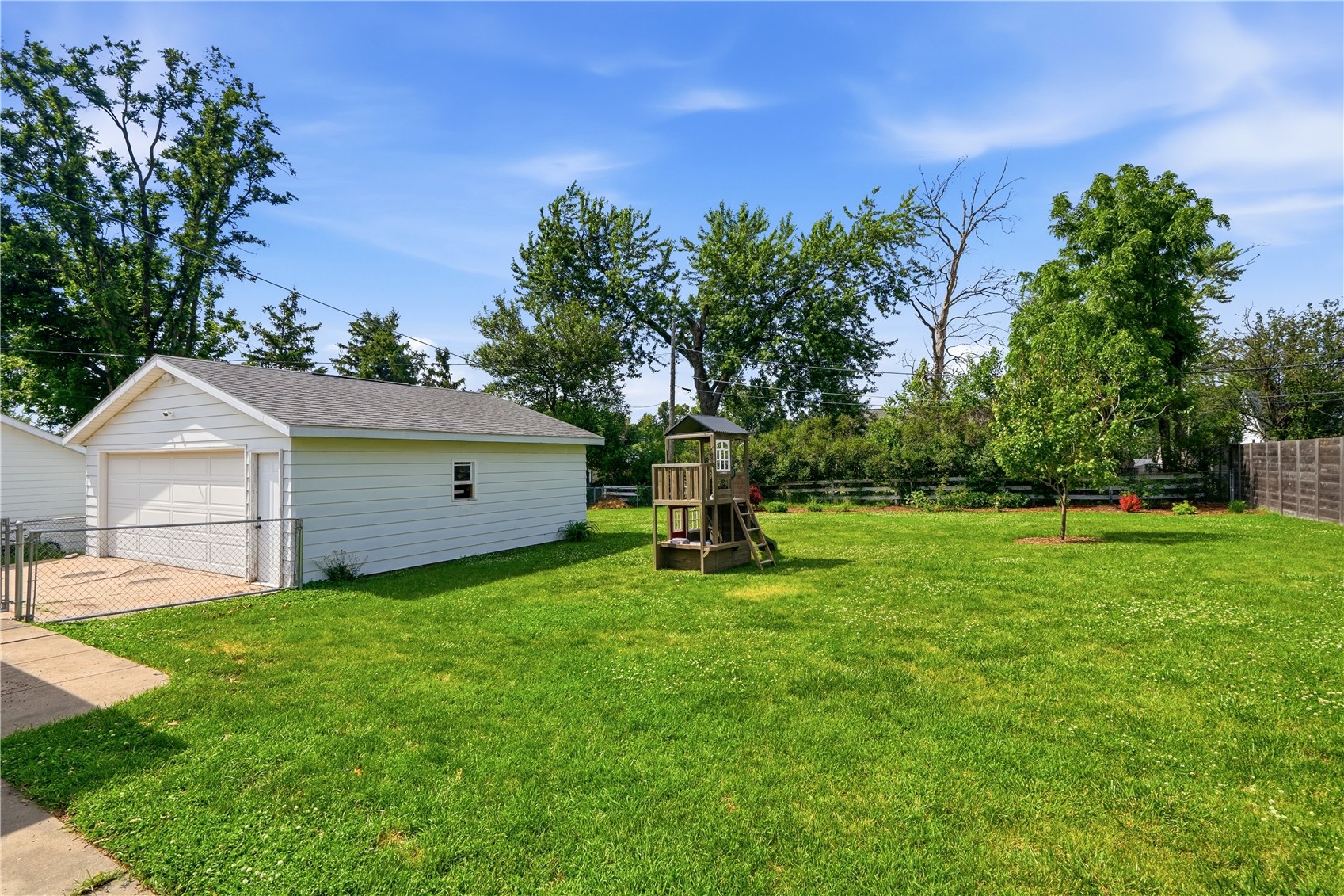 2510 12th Avenue Marion IA 52302