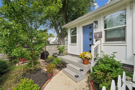 322 Liberty Drive SE Cedar Rapids IA 52403