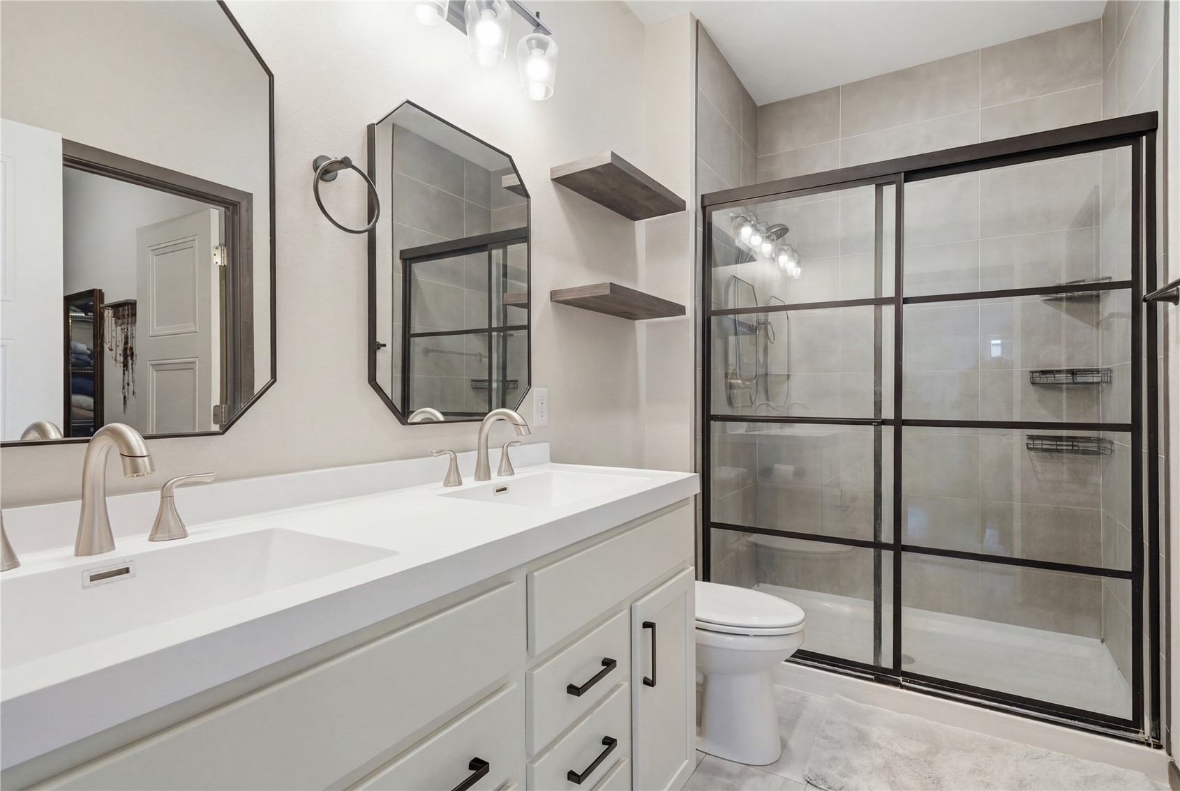1389 Cardinal Drive Fairfax IA 52228