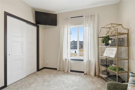 1389 Cardinal Drive Fairfax IA 52228