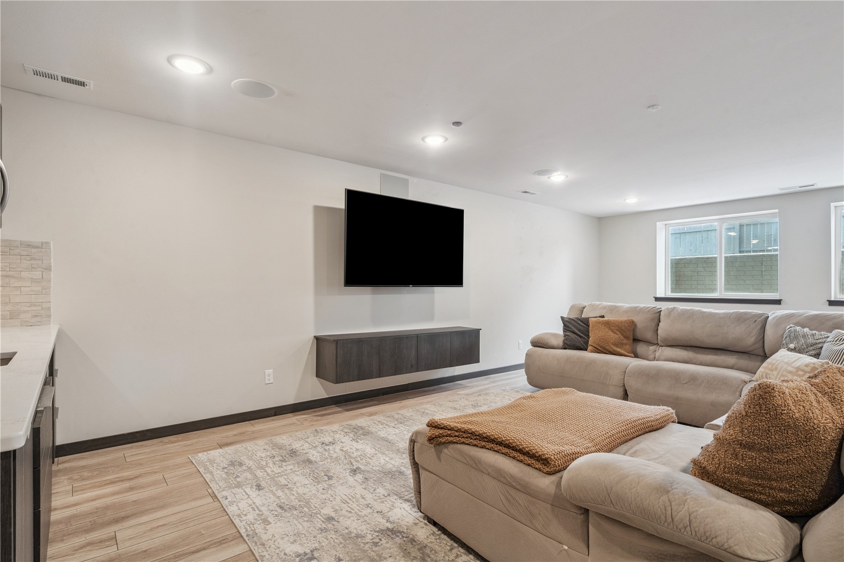 1389 Cardinal Drive Fairfax IA 52228