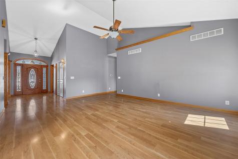 1207 Park Drive Durant IA 52747