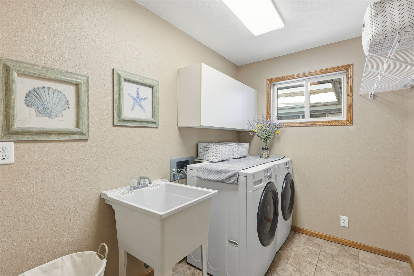 626 Grove Street Central City IA 52214