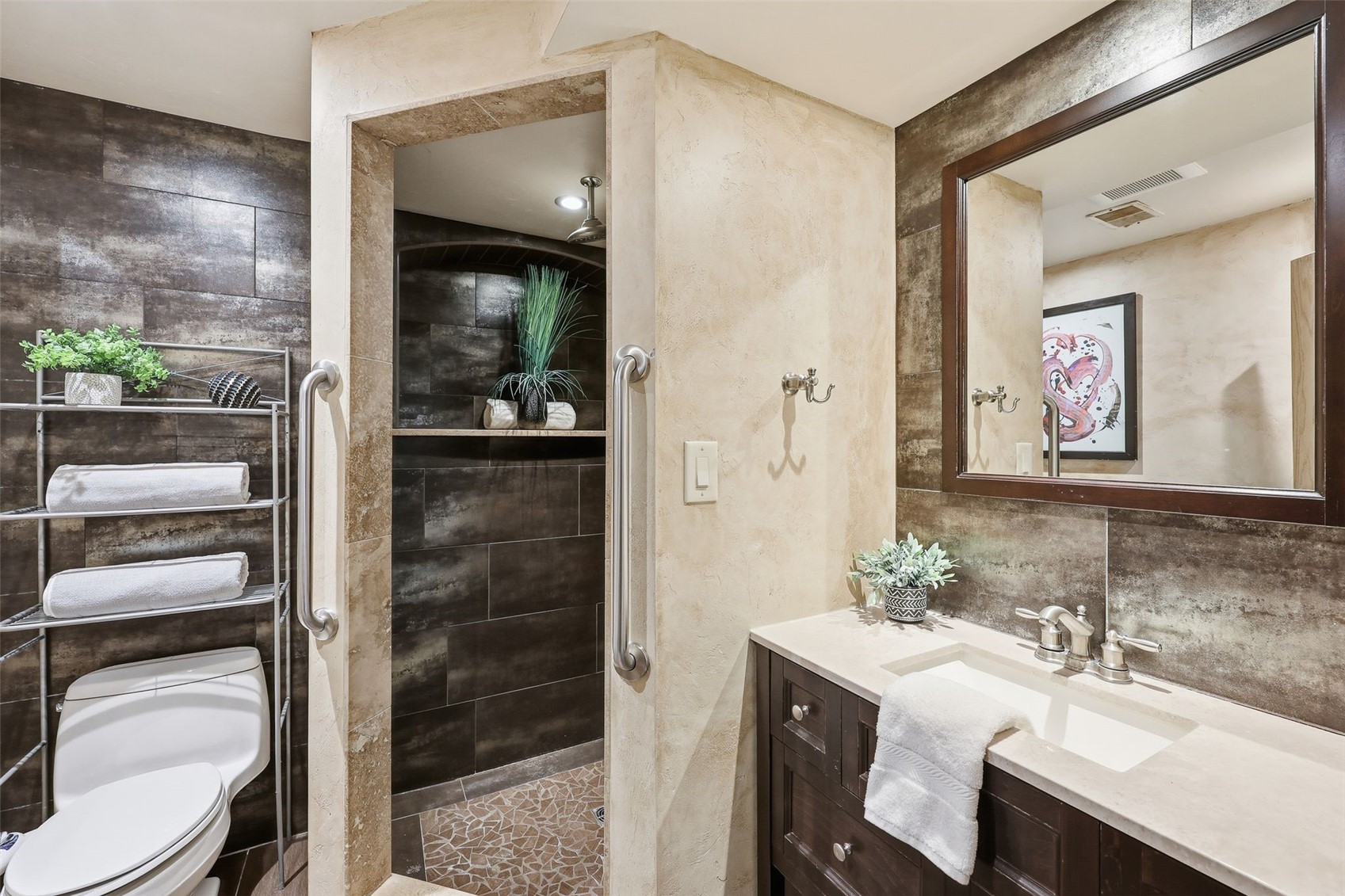 626 Grove Street Central City IA 52214