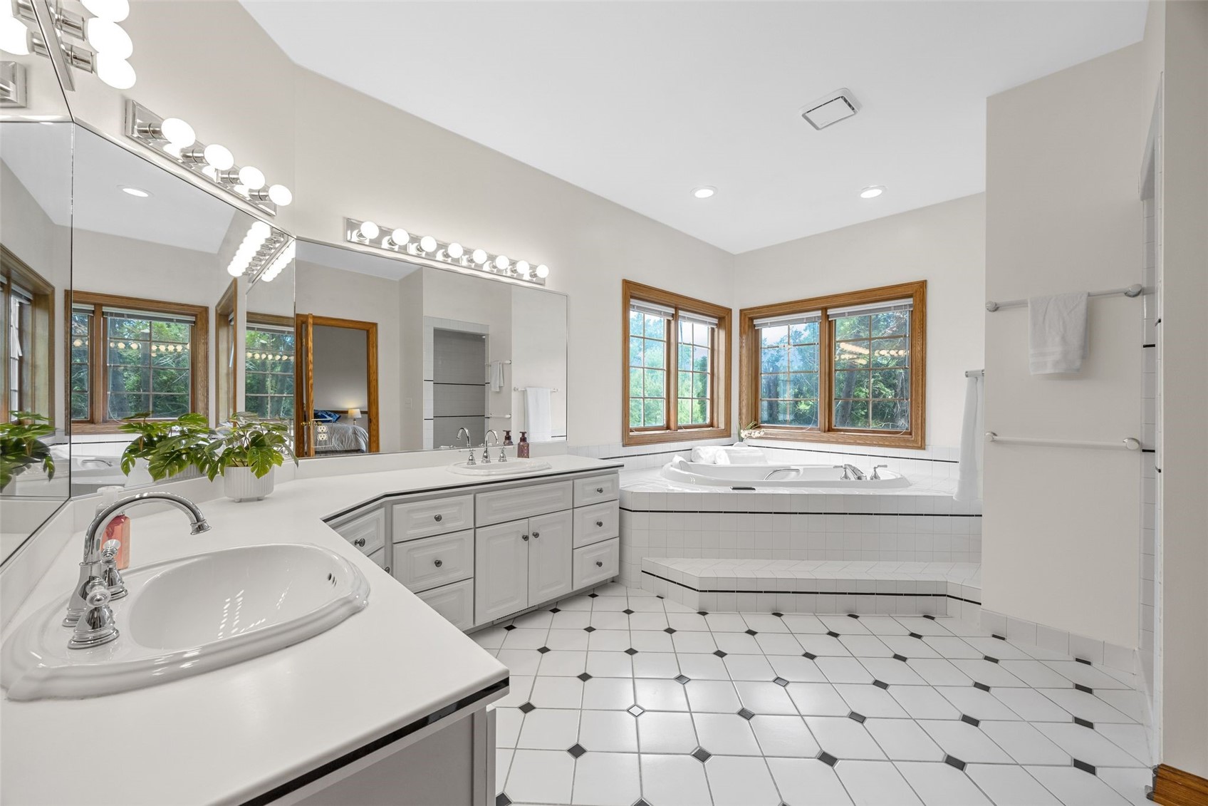 230 Bever Lane SE Cedar Rapids IA 52403