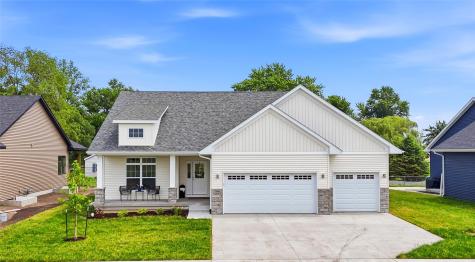 1290 Morrison Street North Liberty IA 52317
