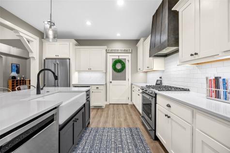 2908 Diamond Mil Circle Coralville IA 52241