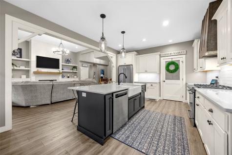 2908 Diamond Mil Circle Coralville IA 52241