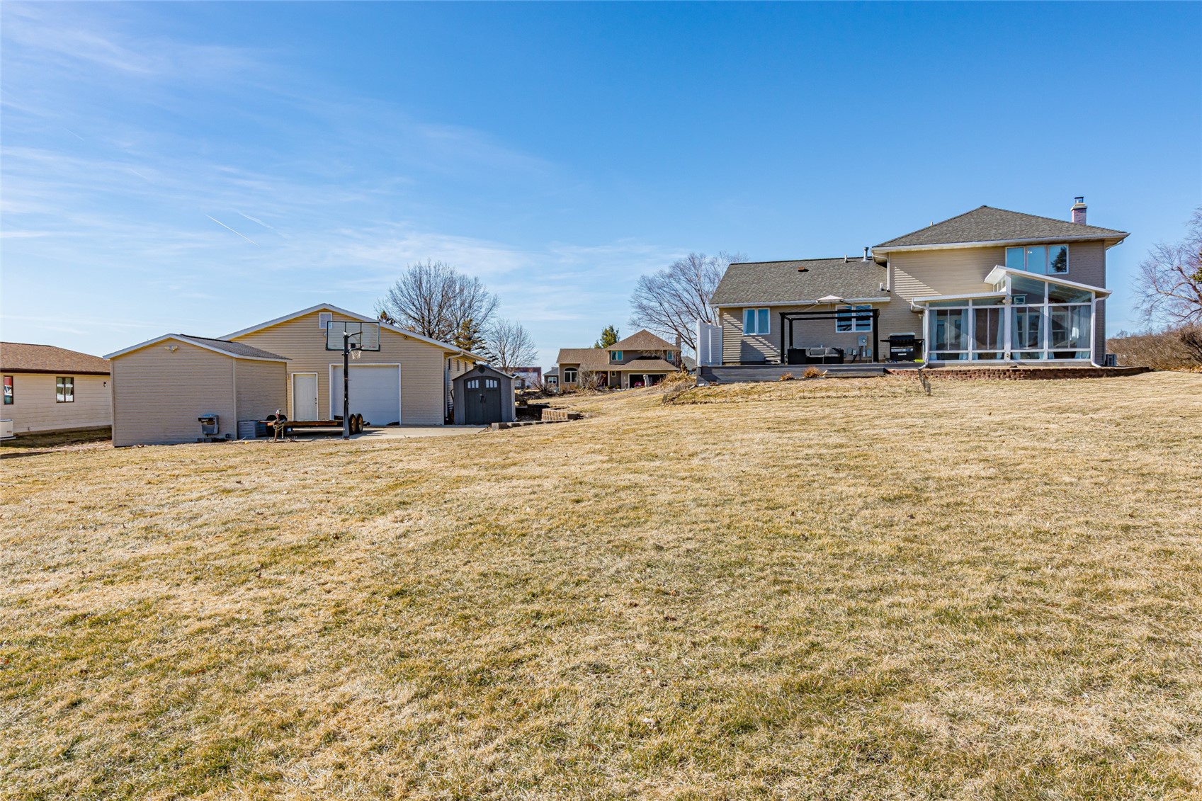 3905 Shady Oak Drive Marion IA 52302