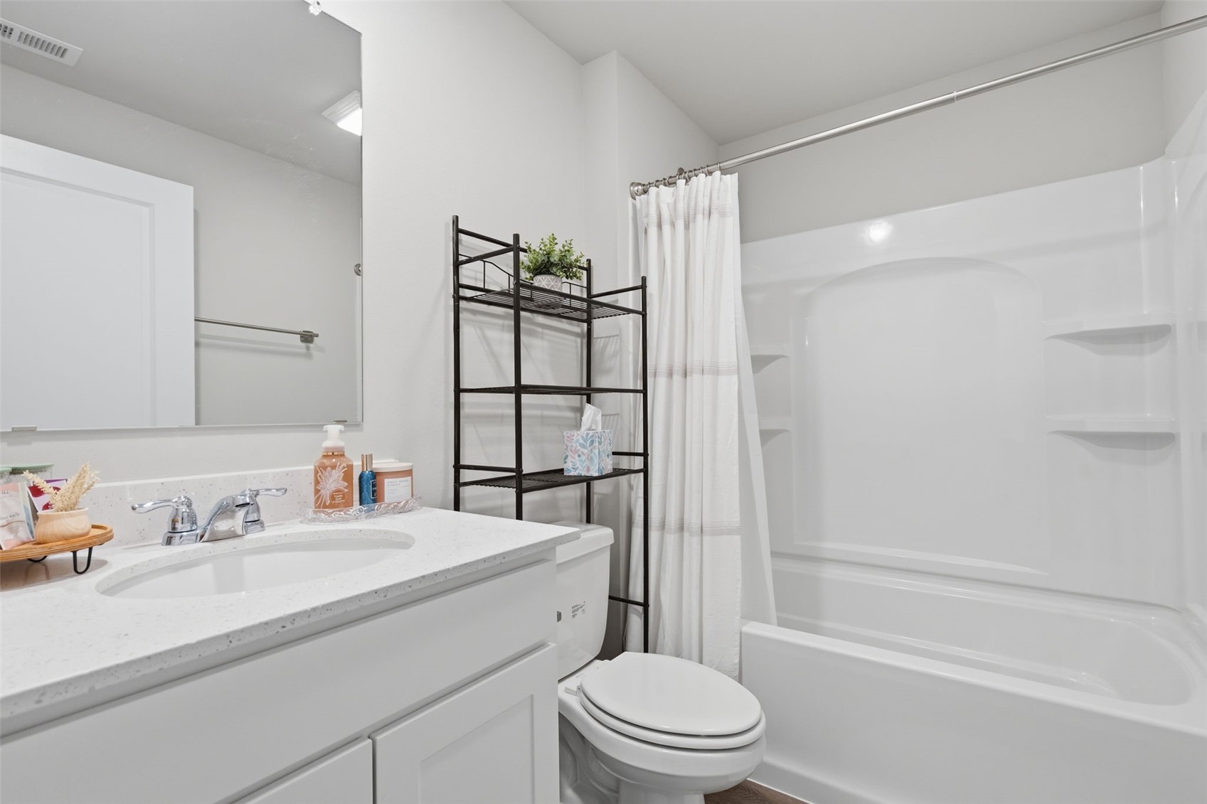 7603 Crossroads Drive SW Cedar Rapids IA 52404