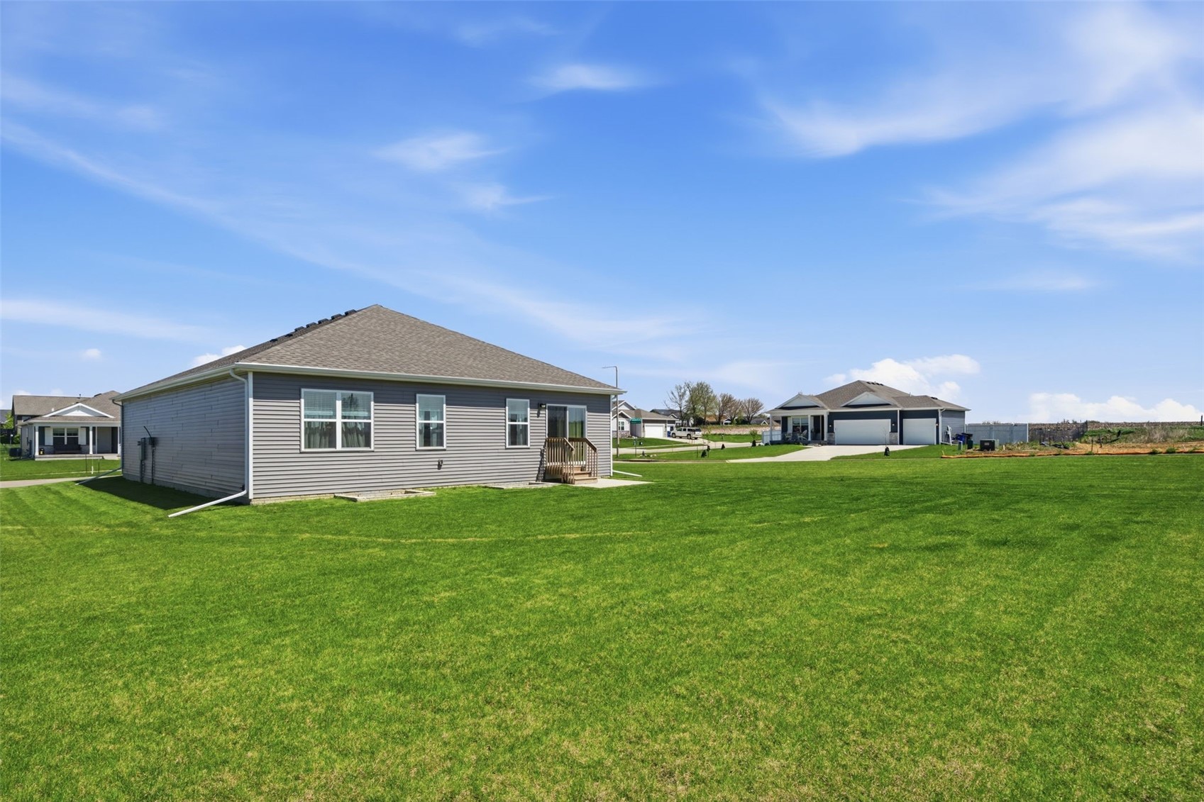 7603 Crossroads Drive SW Cedar Rapids IA 52404