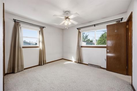 218 La Salle Drive SW Cedar Rapids IA 52404