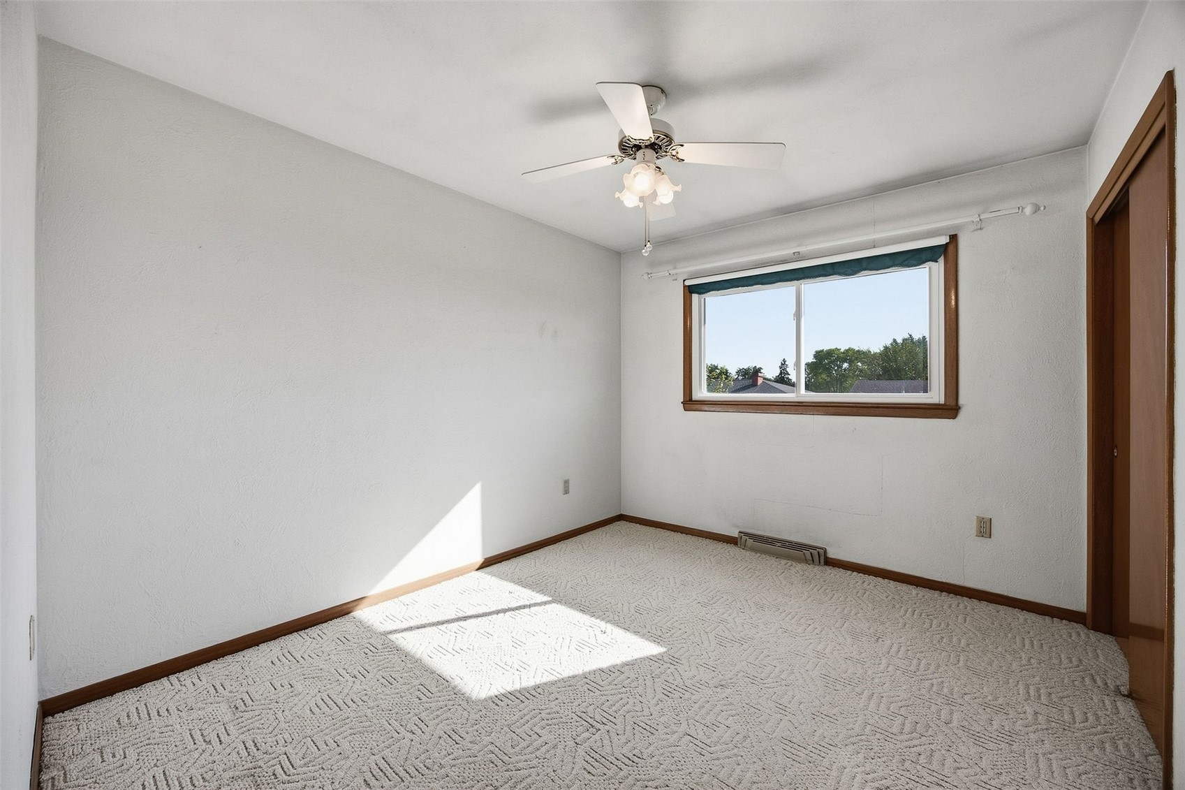 218 La Salle Drive SW Cedar Rapids IA 52404