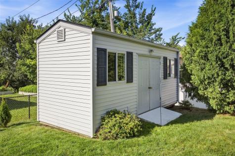 218 La Salle Drive SW Cedar Rapids IA 52404