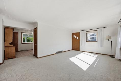 218 La Salle Drive SW Cedar Rapids IA 52404