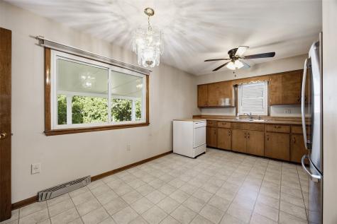 218 La Salle Drive SW Cedar Rapids IA 52404