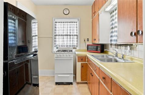 1623 B Avenue NW Cedar Rapids IA 52405